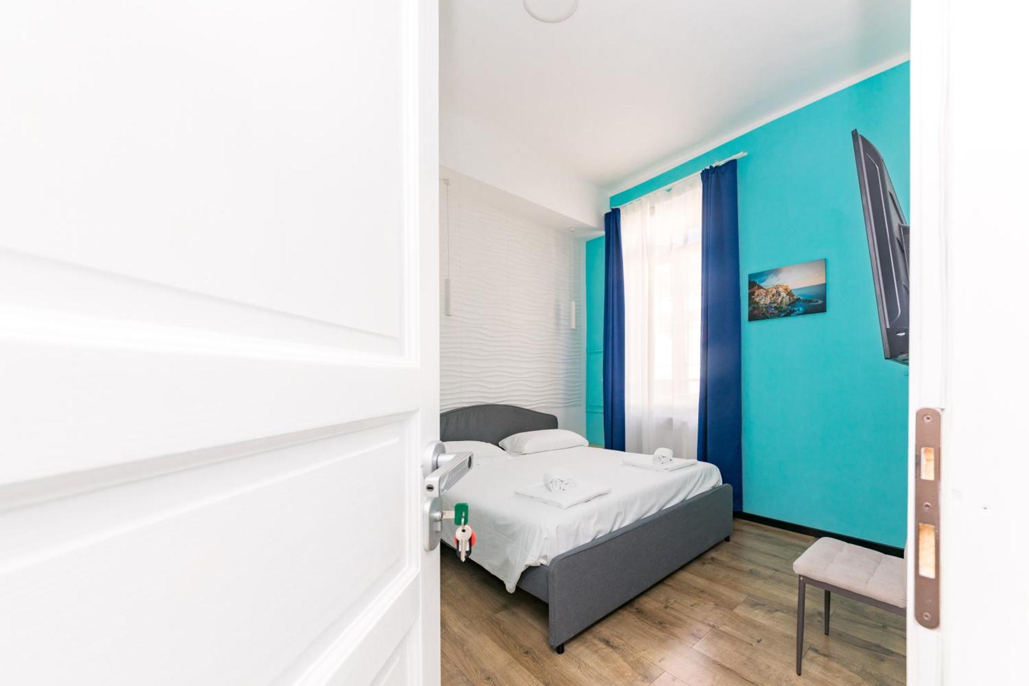Galia Roomsself Check In H24 * Genua