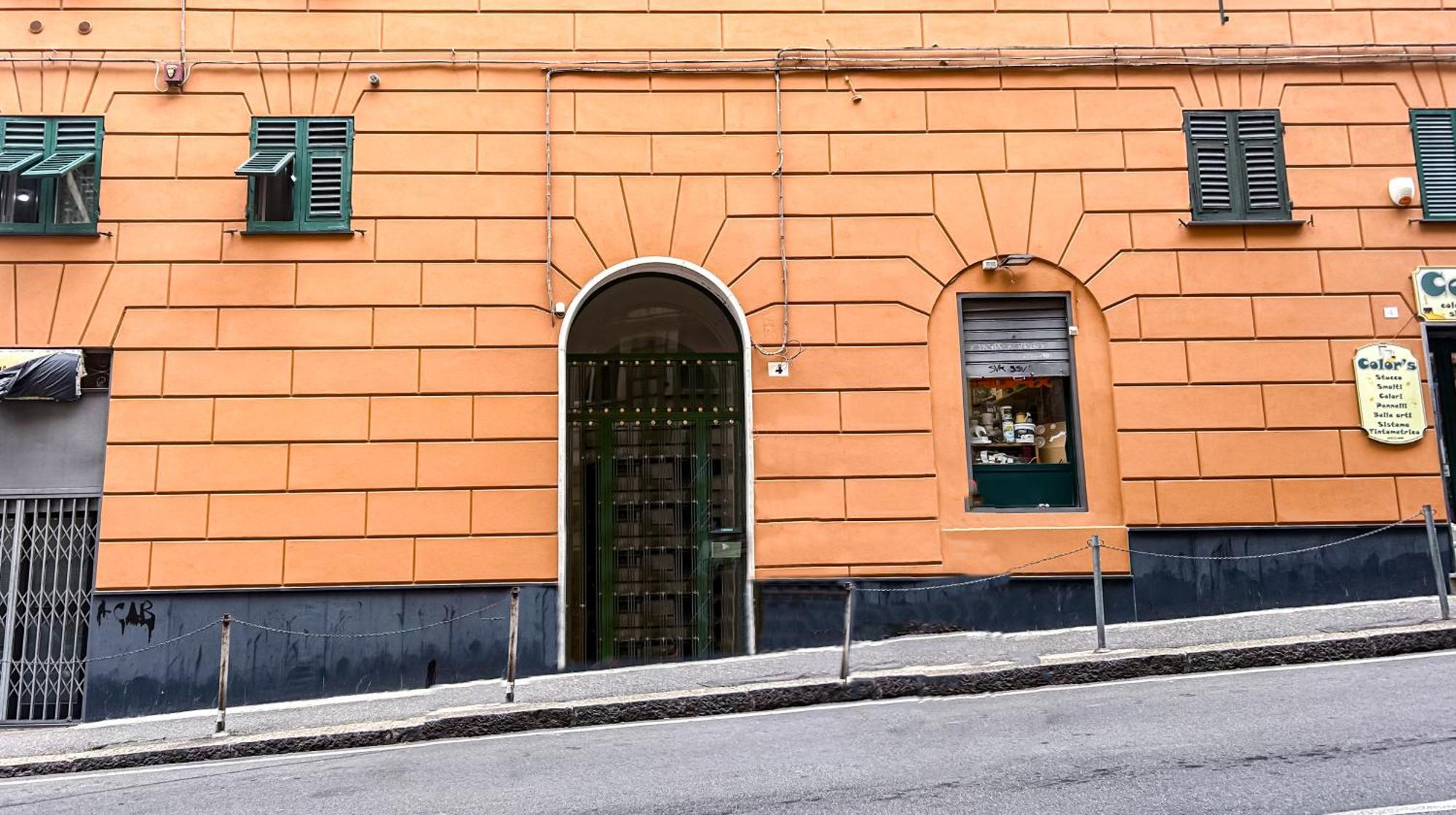 Galia Roomsself Check In H24 * Genua